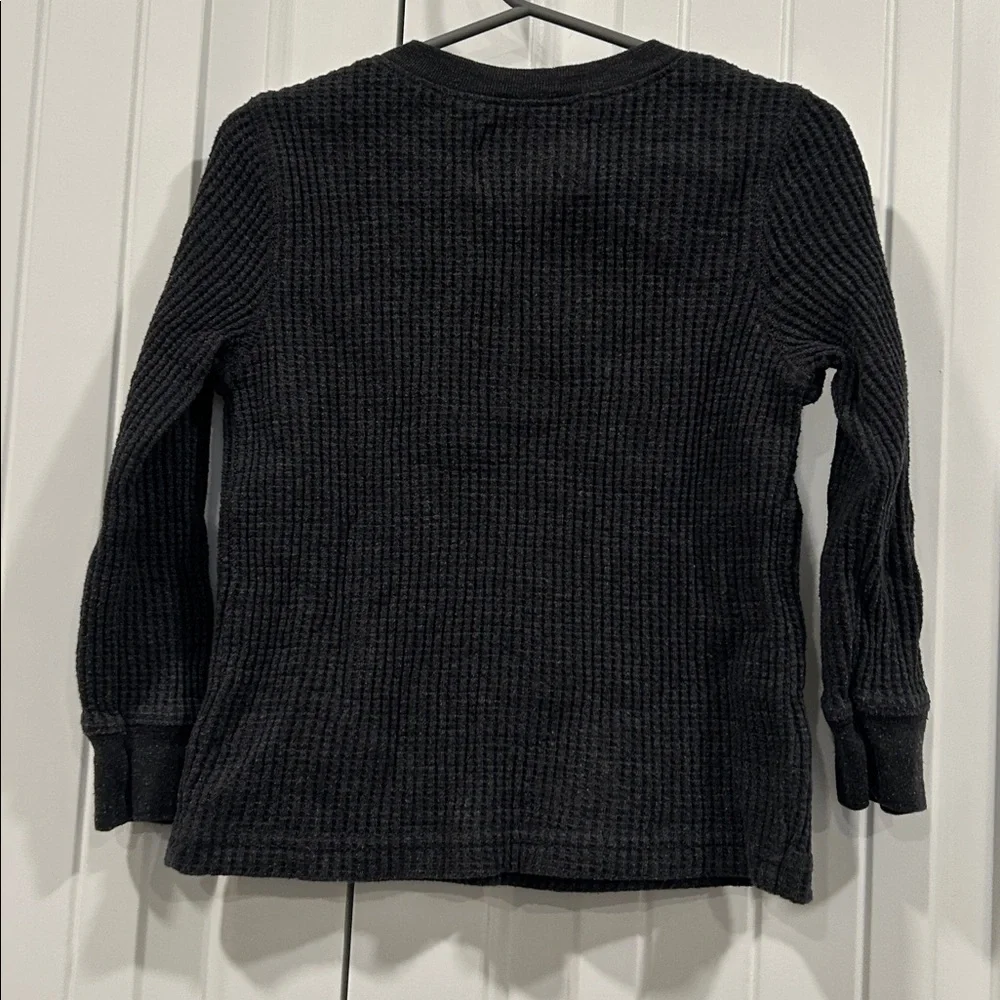 Old Navy Kids Charcoal Waffle Knit Long Sleeve Tee